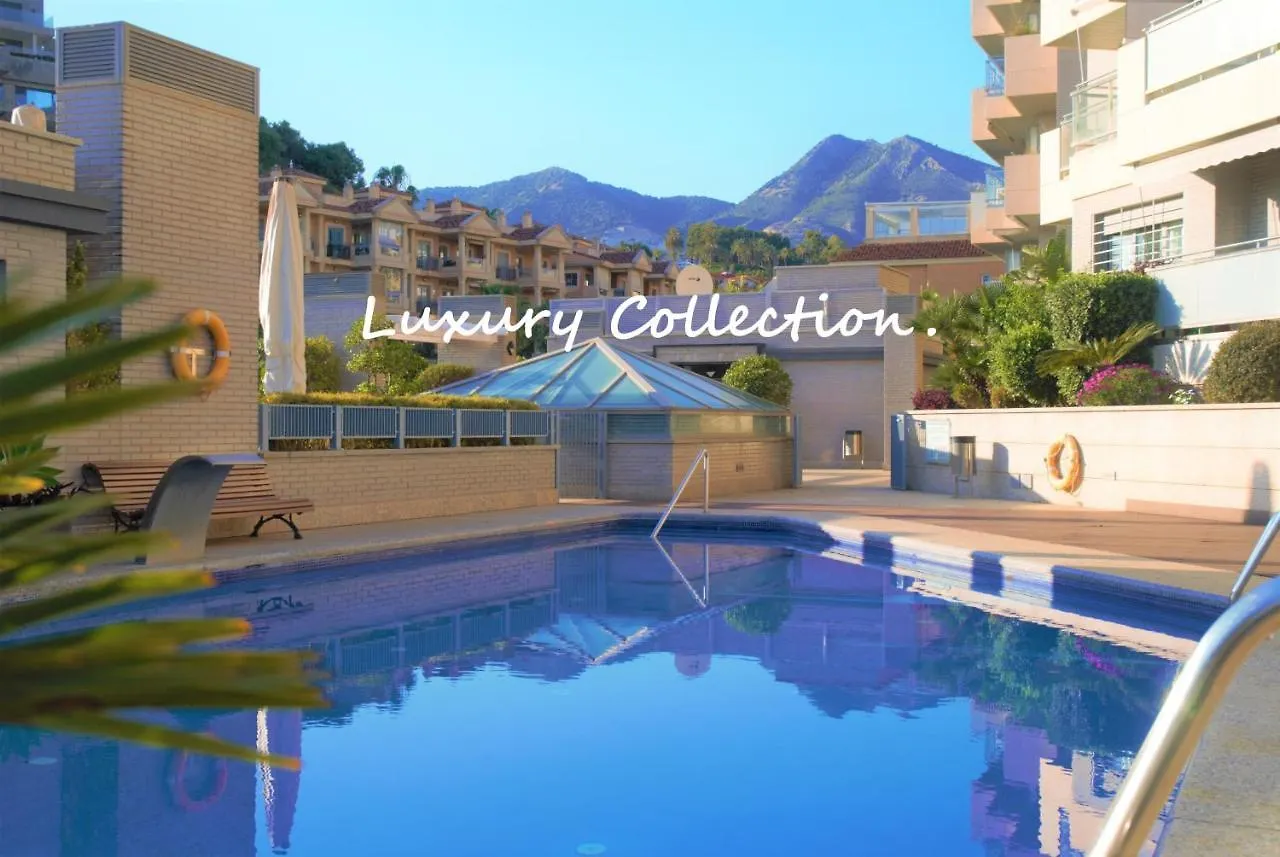 Bay View Luxury Apartment, Amazing Sea View & Pool Benalmádena